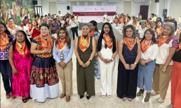 Vincula Ingrid Calderón a productoras veracruzanas con el Corredor Interoceánico